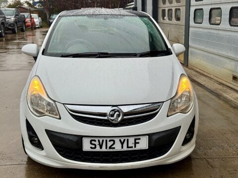 Vauxhall Corsa 1.2 16V Limited Edition Euro 5 3dr 4