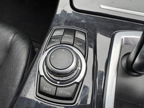BMW 5 Series 2.0 520d SE Touring Steptronic Euro 5 5dr 19