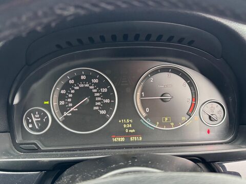 BMW 5 Series 2.0 520d SE Touring Steptronic Euro 5 5dr 23