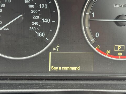 BMW 5 Series 2.0 520d SE Touring Steptronic Euro 5 5dr 15