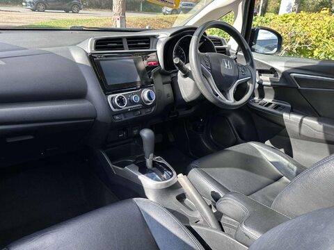 Honda Jazz 1.3 i-VTEC SE CVT Euro 6 (s/s) 5dr 3