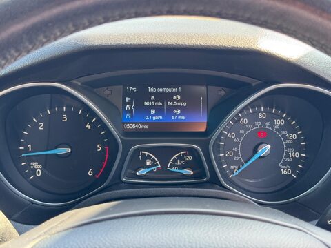 Ford Focus 1.5 TDCi Titanium Euro 6 (s/s) 5dr 42