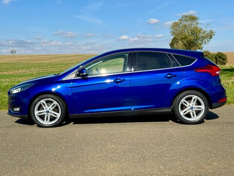 Ford Focus 1.5 TDCi Titanium Euro 6 (s/s) 5dr 7