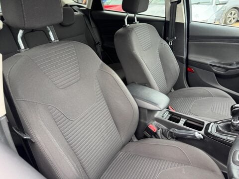 Ford Focus 1.5 TDCi Titanium Euro 6 (s/s) 5dr 10
