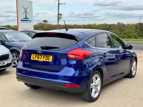 Ford Focus 1.5 TDCi Titanium Euro 6 (s/s) 5dr 3