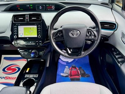 Toyota Prius 1.8 VVT-h Excel CVT Euro 6 (s/s) 5dr (15in Alloy)