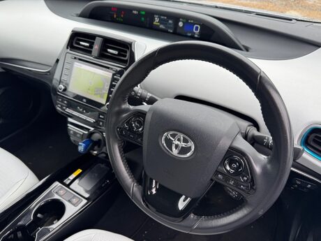 Toyota Prius 1.8 VVT-h Excel CVT Euro 6 (s/s) 5dr (15in Alloy)
