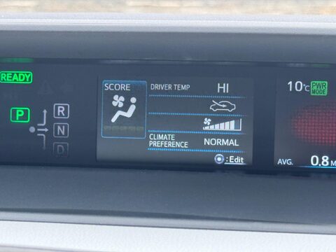 Toyota Prius 1.8 VVT-h Excel CVT Euro 6 (s/s) 5dr (15in Alloy) 36