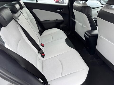 Toyota Prius 1.8 VVT-h Excel CVT Euro 6 (s/s) 5dr (15in Alloy) 53