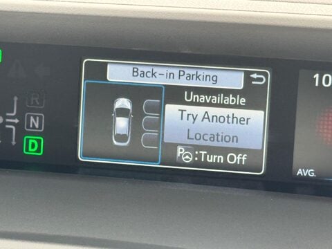 Toyota Prius 1.8 VVT-h Excel CVT Euro 6 (s/s) 5dr (15in Alloy) 27