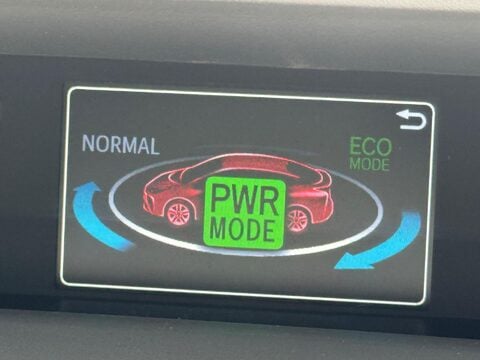 Toyota Prius 1.8 VVT-h Excel CVT Euro 6 (s/s) 5dr (15in Alloy) 35