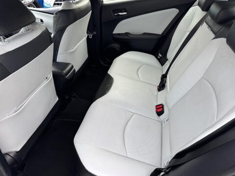 Toyota Prius 1.8 VVT-h Excel CVT Euro 6 (s/s) 5dr (15in Alloy) 54