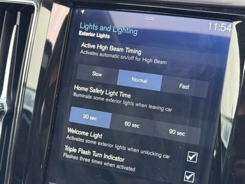 Volvo XC60 2.0 D5 PowerPulse Inscription Auto AWD Euro 6 (s/s) 5dr 38