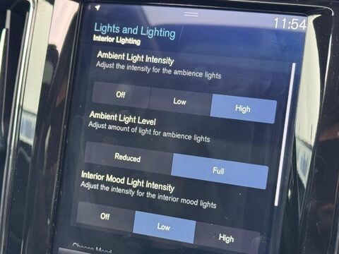 Volvo XC60 2.0 D5 PowerPulse Inscription Auto AWD Euro 6 (s/s) 5dr 39