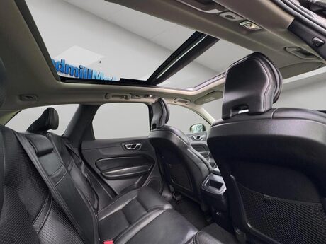 Volvo XC60 2.0 D5 PowerPulse Inscription Auto AWD Euro 6 (s/s) 5dr