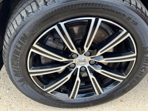 Volvo XC60 2.0 D5 PowerPulse Inscription Auto AWD Euro 6 (s/s) 5dr 69