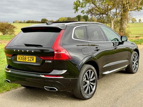 Volvo XC60 2.0 D5 PowerPulse Inscription Auto AWD Euro 6 (s/s) 5dr 11