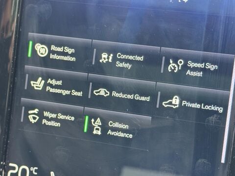 Volvo XC60 2.0 D5 PowerPulse Inscription Auto AWD Euro 6 (s/s) 5dr 33