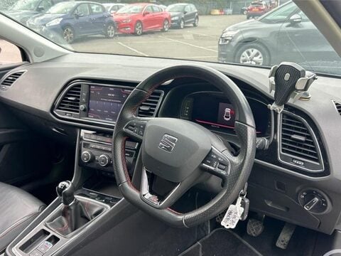 SEAT Leon 1.5 TSI EVO FR Sport Euro 6 (s/s) 5dr 3