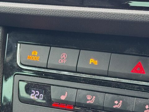 SEAT Leon 1.5 TSI EVO FR Sport Euro 6 (s/s) 5dr 26