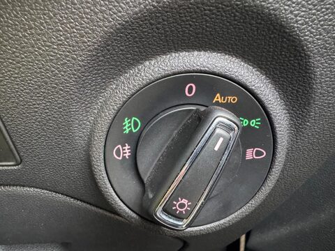 SEAT Leon 1.5 TSI EVO FR Sport Euro 6 (s/s) 5dr 32