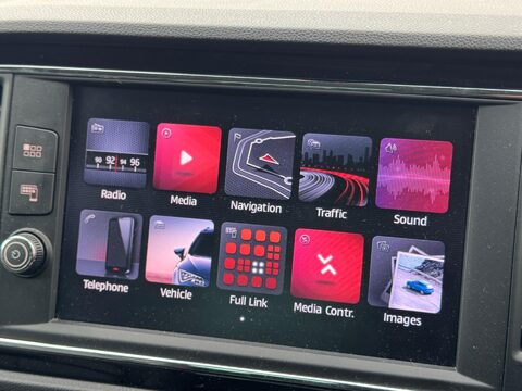 SEAT Leon 1.5 TSI EVO FR Sport Euro 6 (s/s) 5dr 15