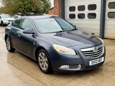 Vauxhall Insignia 2.0 CDTi SE Auto Euro 5 5dr 1