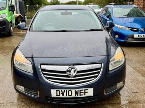 Vauxhall Insignia 2.0 CDTi SE Auto Euro 5 5dr 4