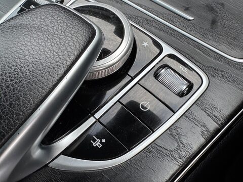 Mercedes-Benz C Class 2.1 C220d AMG Line Cabriolet G-Tronic+ Euro 6 (s/s) 2dr 46