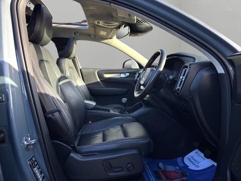 Volvo XC40 1.5 T3 Inscription Pro Euro 6 (s/s) 5dr 13