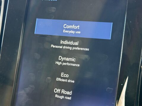 Volvo XC40 1.5 T3 Inscription Pro Euro 6 (s/s) 5dr 35