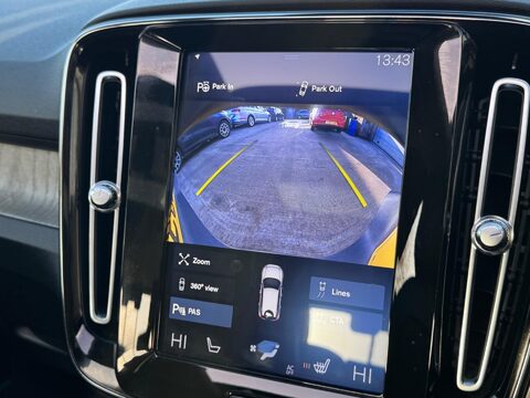 Volvo XC40 1.5 T3 Inscription Pro Euro 6 (s/s) 5dr 17