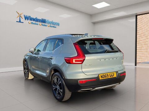 Volvo XC40 1.5 T3 Inscription Pro Euro 6 (s/s) 5dr 9