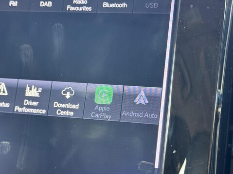 Volvo XC40 1.5 T3 Inscription Pro Euro 6 (s/s) 5dr 23