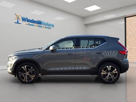 Volvo XC40 1.5 T3 Inscription Pro Euro 6 (s/s) 5dr 8