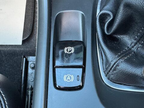 Volvo XC40 1.5 T3 Inscription Pro Euro 6 (s/s) 5dr 36