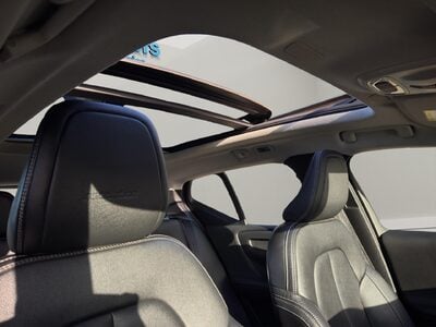 Volvo XC40 1.5 T3 Inscription Pro Euro 6 (s/s) 5dr