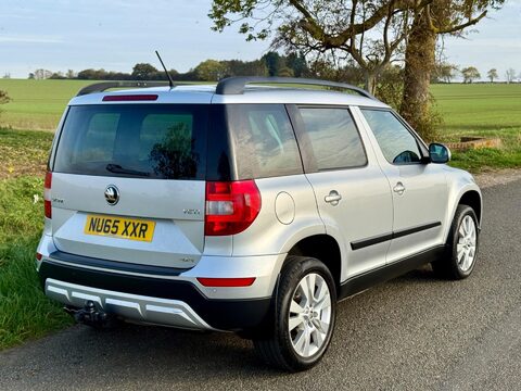 Skoda Yeti 2.0 TDI SE L Outdoor DSG 4WD Euro 6 (s/s) 5dr 10