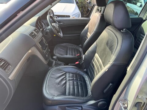 Skoda Yeti 2.0 TDI SE L Outdoor DSG 4WD Euro 6 (s/s) 5dr 32