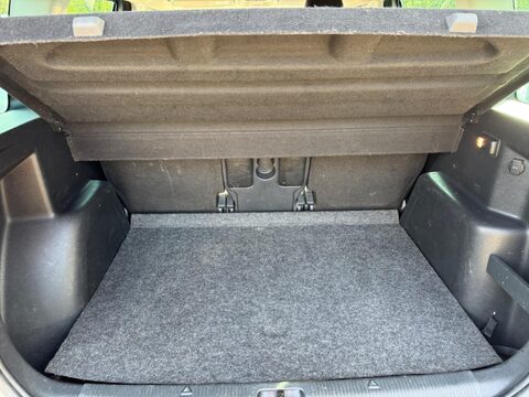 Skoda Yeti 2.0 TDI SE L Outdoor DSG 4WD Euro 6 (s/s) 5dr 35