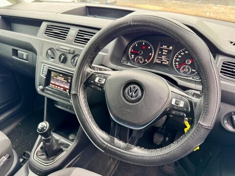Volkswagen Caddy 2.0 TDI C20 Startline LWB Euro 6 (s/s) 6dr 3