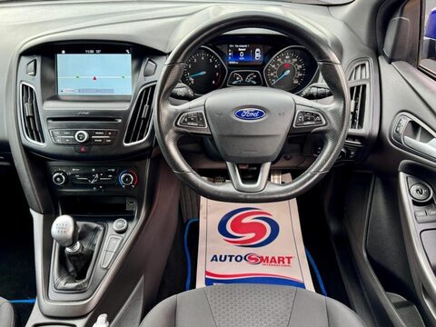 Ford Focus 1.0T EcoBoost ST-Line Euro 6 (s/s) 5dr 2