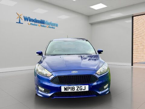 Ford Focus 1.0T EcoBoost ST-Line Euro 6 (s/s) 5dr 6