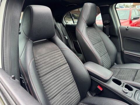 Mercedes-Benz A Class 2.1 A200d AMG Line (Executive) 7G-DCT Euro 6 (s/s) 5dr 13