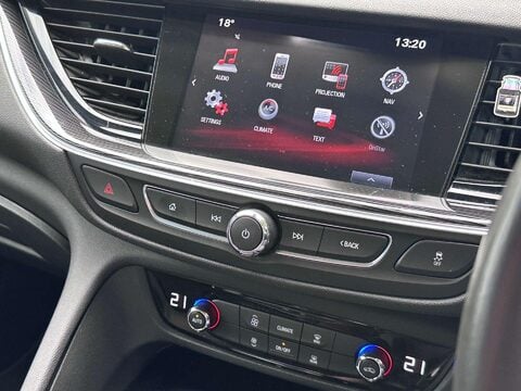 Vauxhall Insignia 2.0 Turbo D BlueInjection Tech Line Nav Grand Sport Euro 6 (s/s) 5dr 5