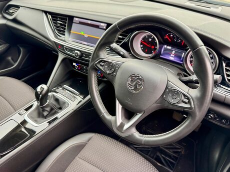 Vauxhall Insignia 2.0 Turbo D BlueInjection Tech Line Nav Grand Sport Euro 6 (s/s) 5dr