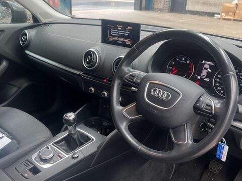 Audi A3 1.2 TFSI SE Sportback Euro 6 (s/s) 5dr 2