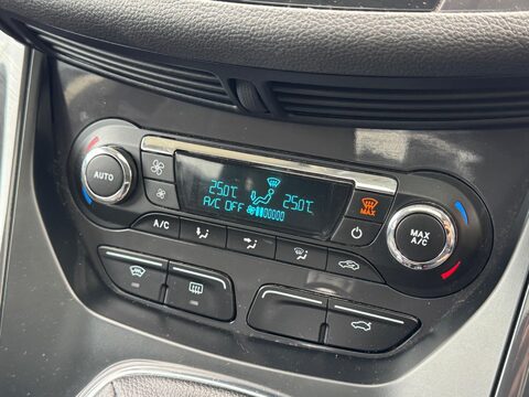 Ford Kuga 2.0 TDCi Titanium X 2WD Euro 5 5dr 22