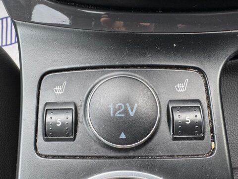 Ford Kuga 2.0 TDCi Titanium X 2WD Euro 5 5dr 24