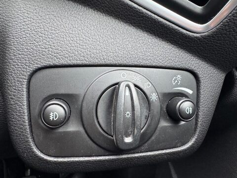 Ford Kuga 2.0 TDCi Titanium X 2WD Euro 5 5dr 28